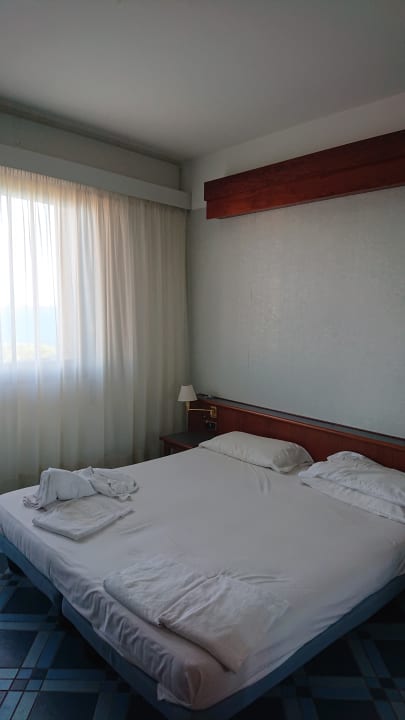 Zimmer Club Esse Roccaruja