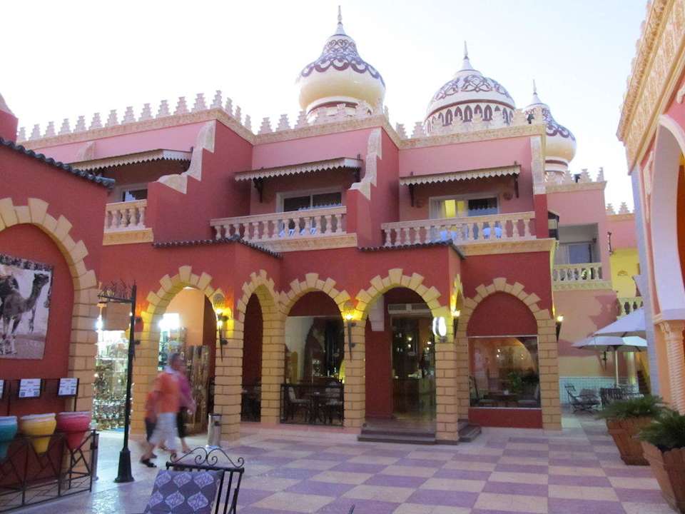 Hotel Fantasia 1001 Nacht - Alf Leila wa Leila Pickalbatros Alf Leila Wa Leila Resort - Neverland Hurghada