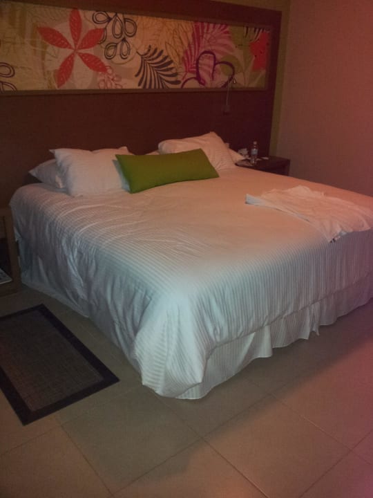 Unser King Size Bett Secrets Royal Beach Punta Cana - Adults only