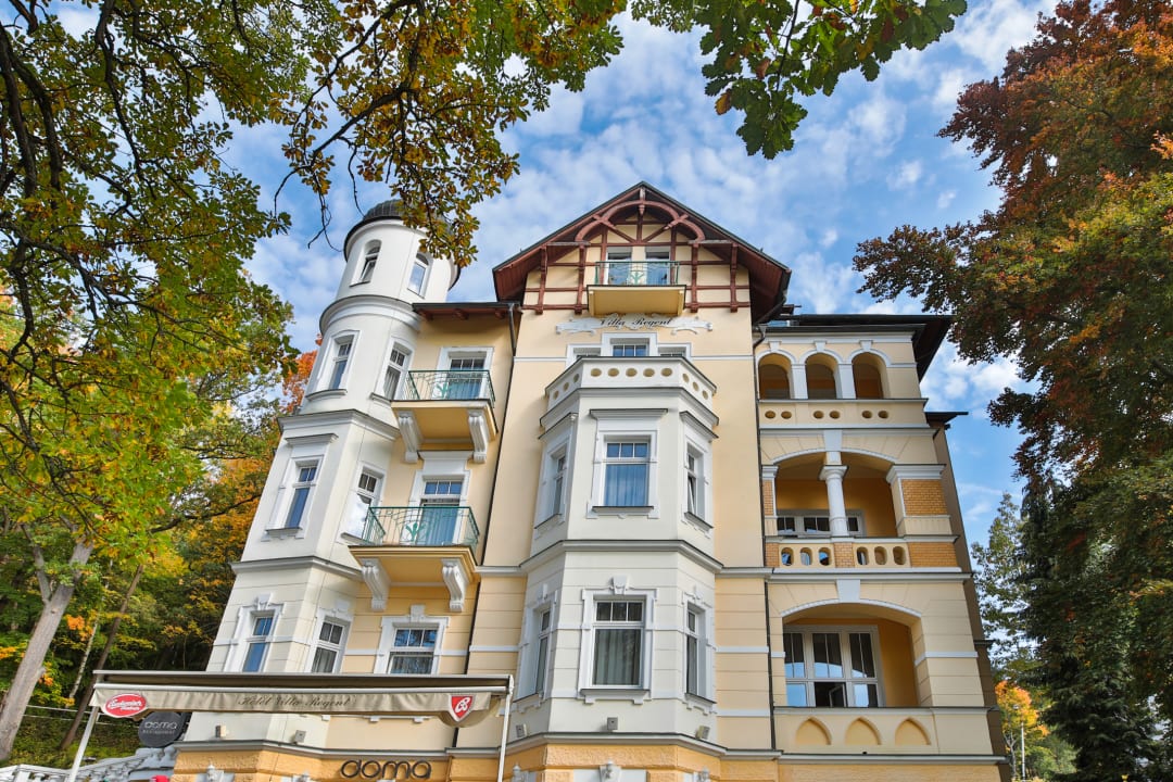 Außenansicht Hotel Villa Regent
