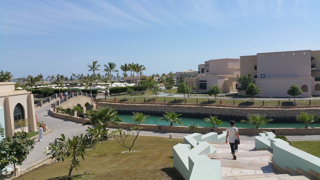 Teil der Hotelanlage Richtung Meer Salalah Rotana Resort