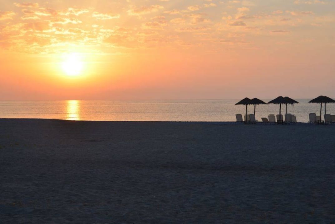 Wschód słońca Hotel Dion Palace Resort and Spa