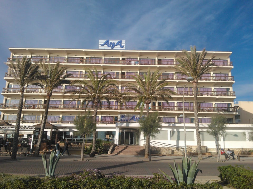 Hotel von vorne AYA Seahotel - Adults only