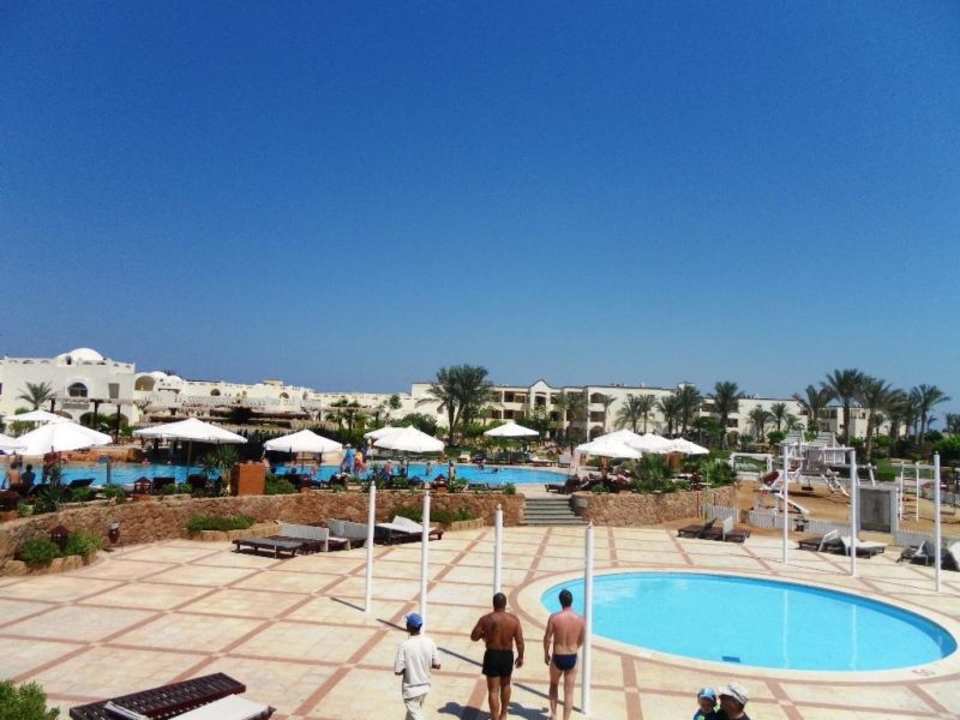 Бассейн Regency Plaza Aqua Park & Spa