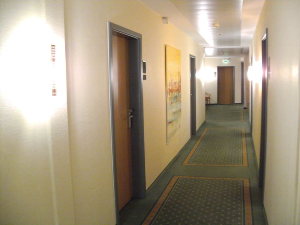 Der Gang in der 2.Etage Garner Hotel Hamburg - Wandsbek Marktplatz