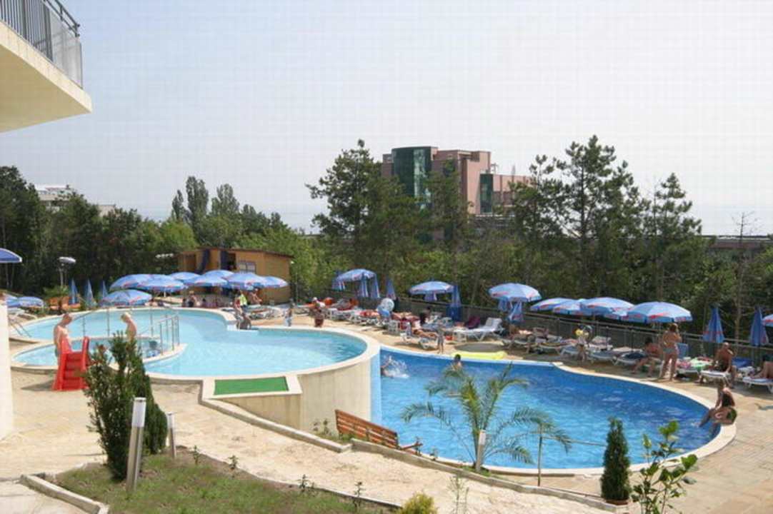 Pool Park Hotel Golden Beach