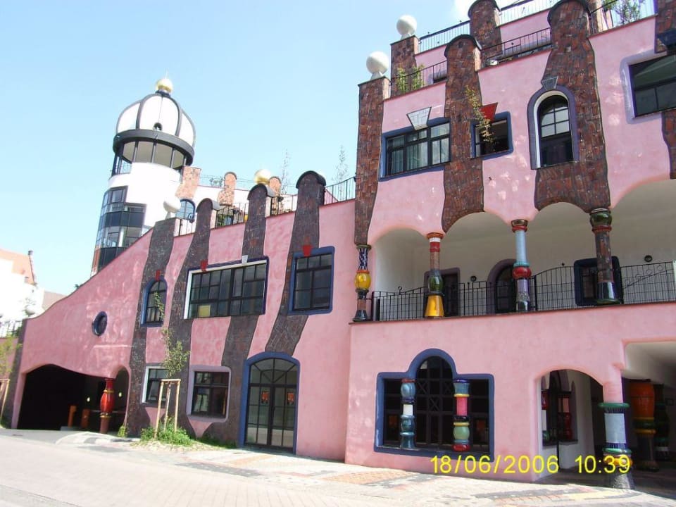 Tiefgarageneinfahrt Arthotel Magdeburg