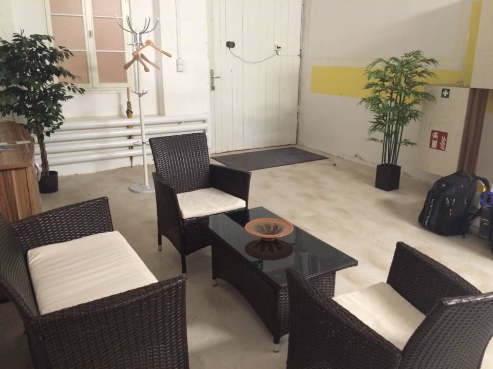 Eingangsbereich Exklusives Loft zur Messe und Erholung