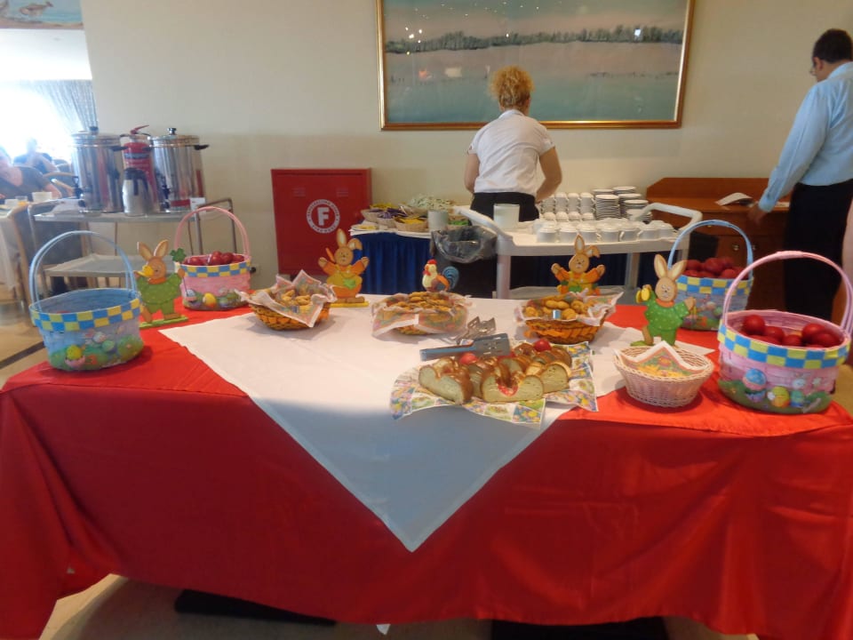 Ostergruß zum Frühstück Hotel Kalithea Mare Palace