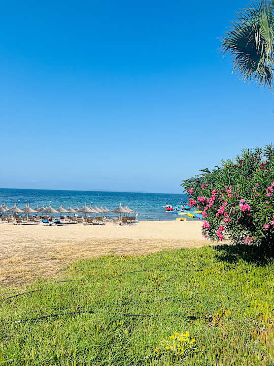Strand Aquasis De Luxe Resort & Spa