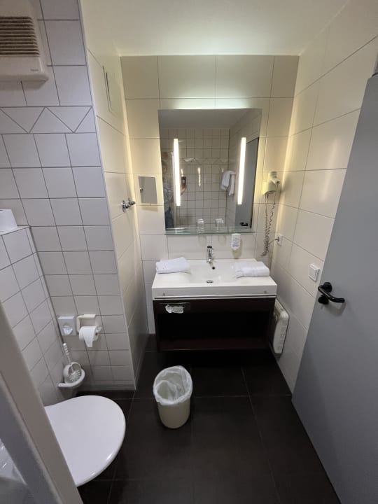 Zimmer ECONTEL Hotel München
