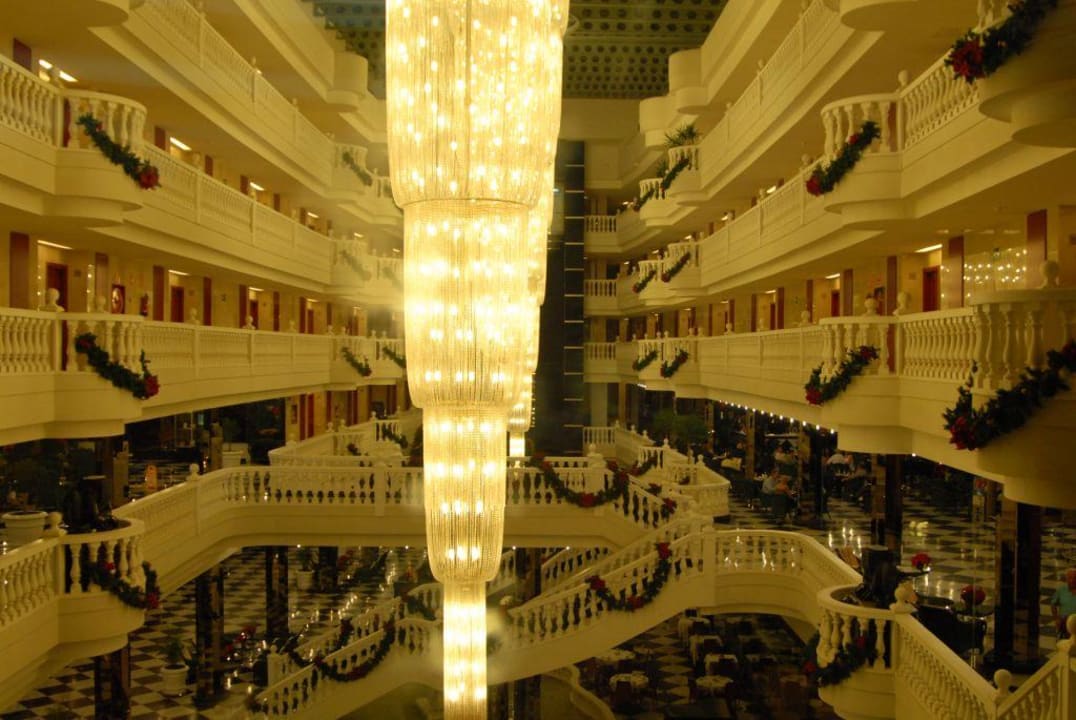 Das Hotel innen Hotel Cleopatra Palace