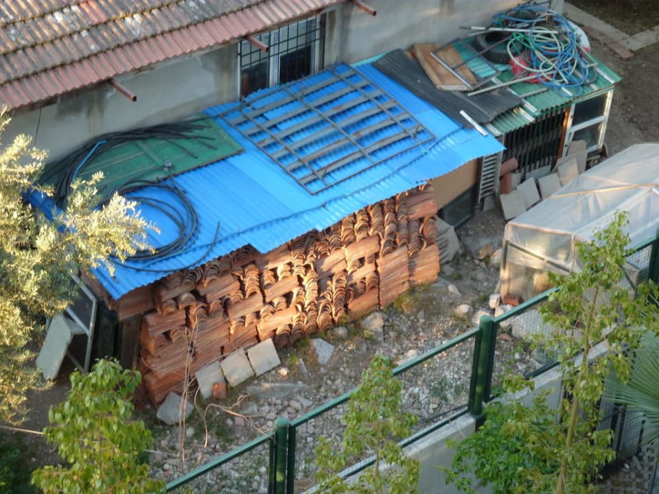 Hühnerstall, Blick vom Balkon DoubleTree by Hilton Antalya-Kemer