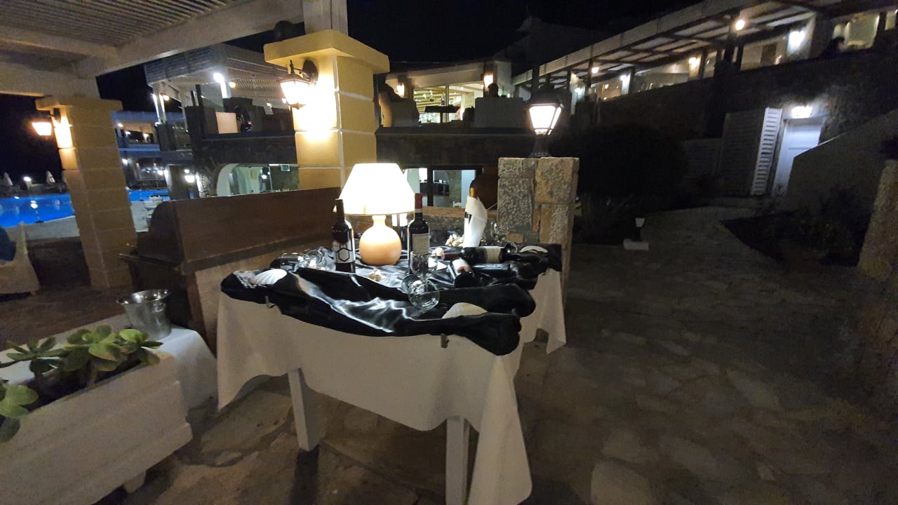 Gastro Alexander Beach Hotel & Village Resort