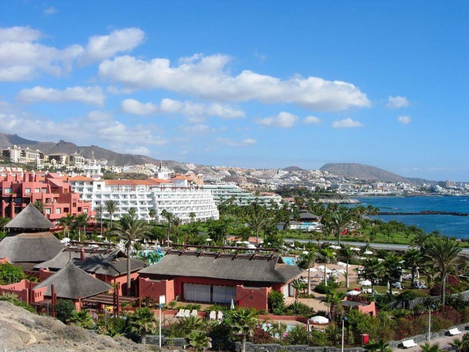 Blick auf das Riu Place... Hotel Riu Arecas - Adults only