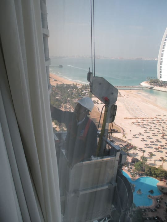 Fensterputzer Jumeirah Beach Hotel