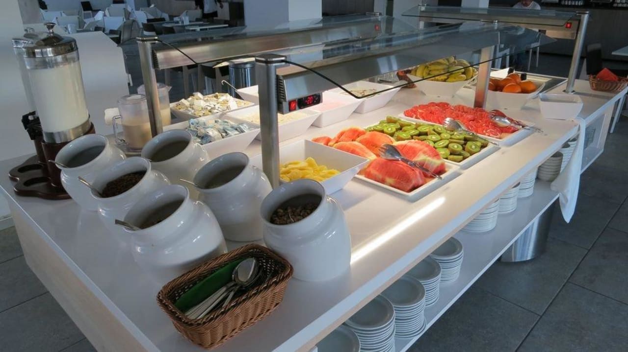 Teil des Frühstücksbüffets Servatur Playa Bonita