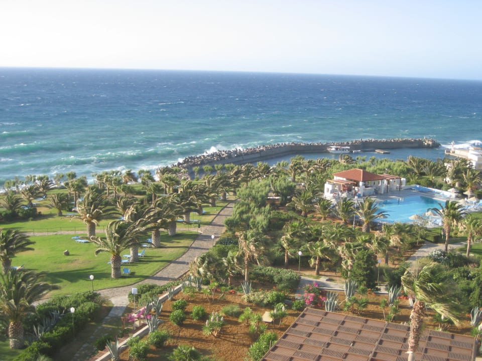 Übersicht über die Anlage + Pool Nr. 4 Iberostar Waves Creta Panorama & Mare