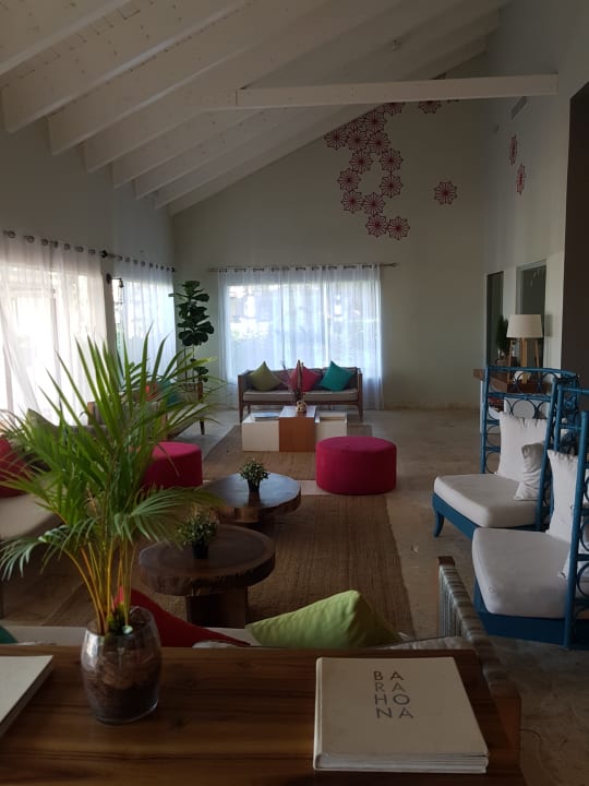 Lobby Wyndham Alltra Samana