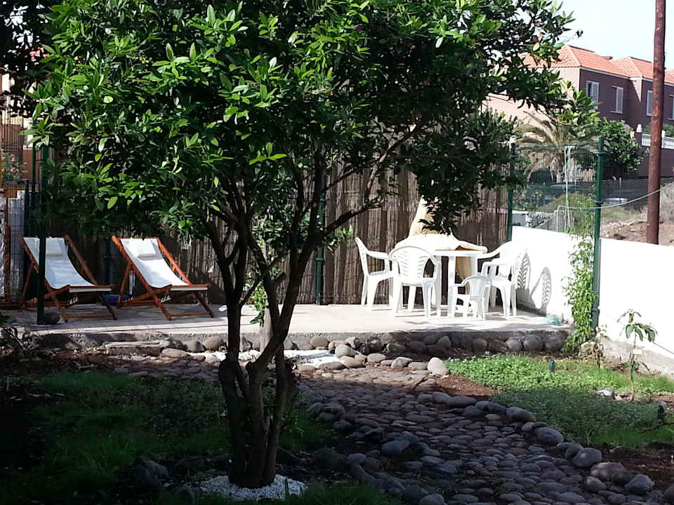 Jardin Apartments Los Medanos