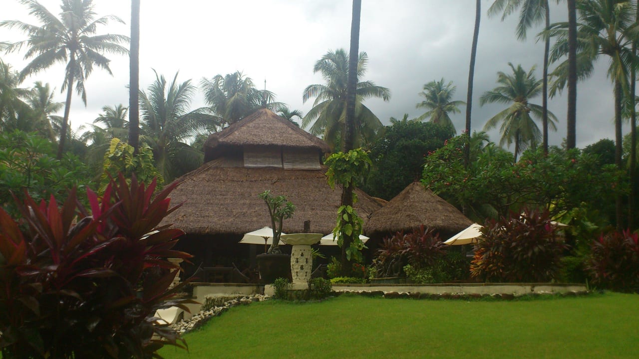 Restaurant von außen Alam Anda Ocean Front Resort & Spa