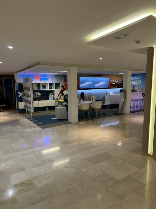 Lobby alltoura Club Hotel Akeah Broncemar