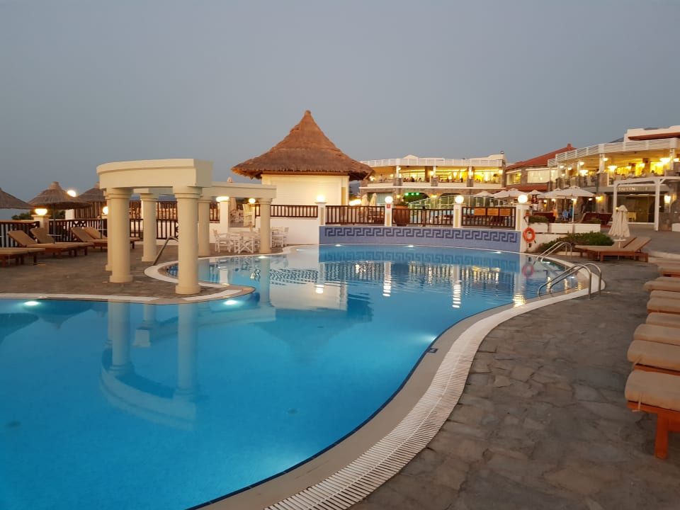 Pool Alexander Beach Hotel & Village Resort