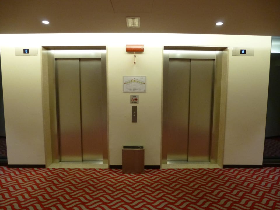 Fahrstuhletage ibis Styles Hotel Milano Melegnano
