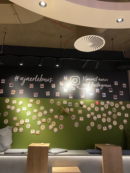 Lobby aja Garmisch-Partenkirchen