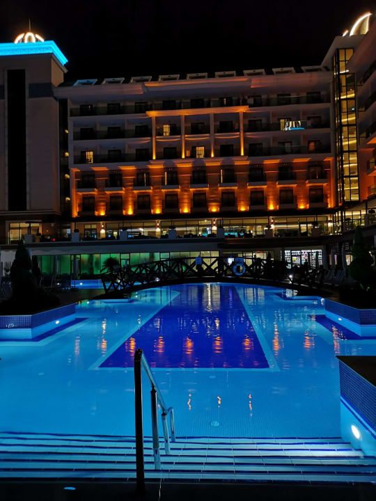 Pool Luna Blanca Resort & Spa