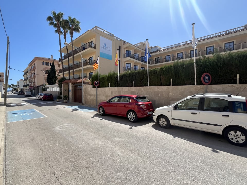 Außenansicht Hotel Amoros