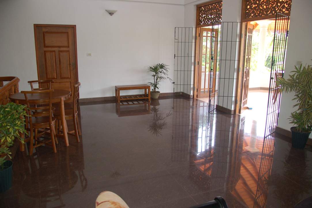 First floor Villa Serendib
