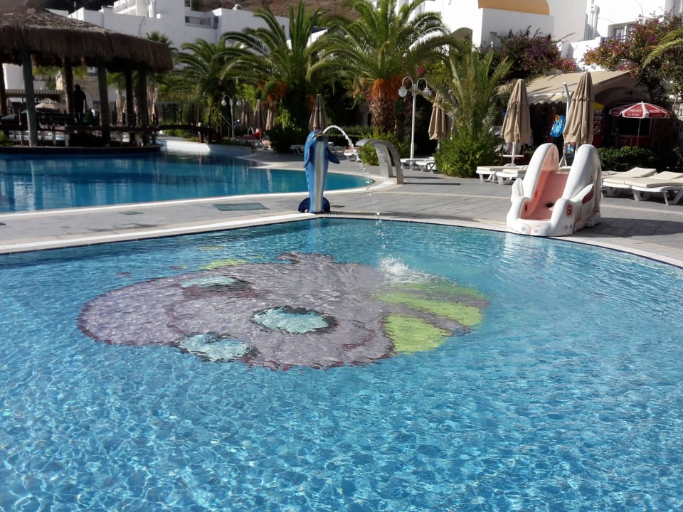 Kinderpool Salmakis Resort & Spa