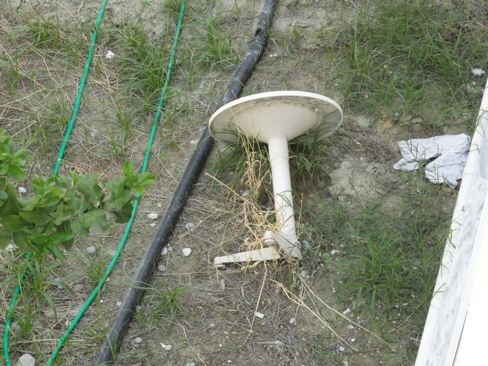 Müll hinterm Haus Rodos Blue Resort