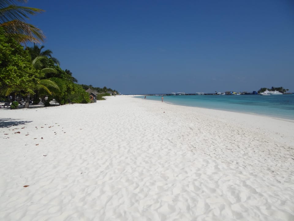 Weißer Strand Kuredu Island Resort & Spa