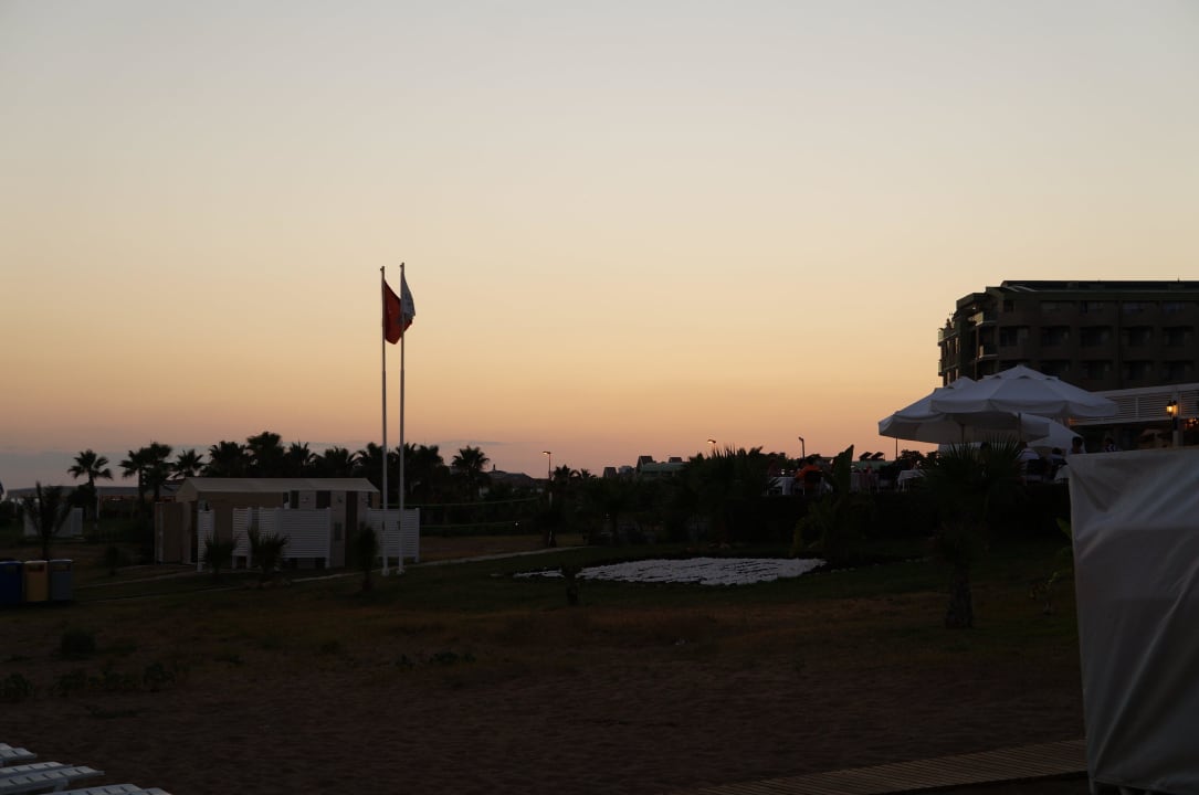 Strand am Abend Hotel Orfeus Park