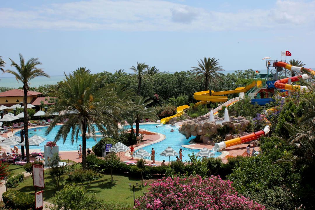 Вид с террасы Belconti Resort Hotel