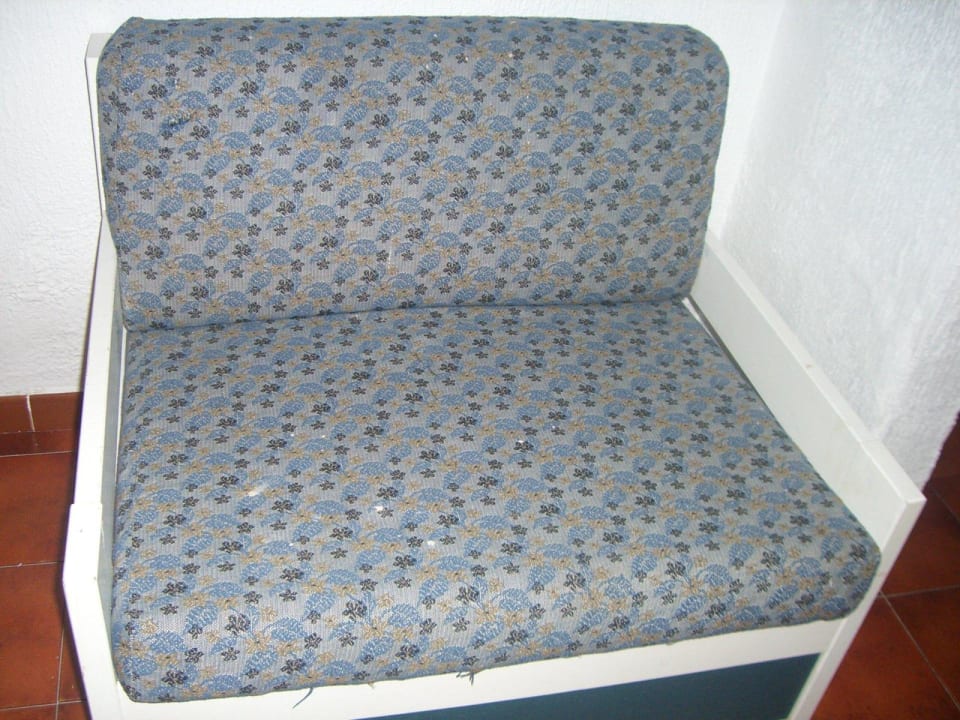 Antiker Sessel  King's Residence Hotel