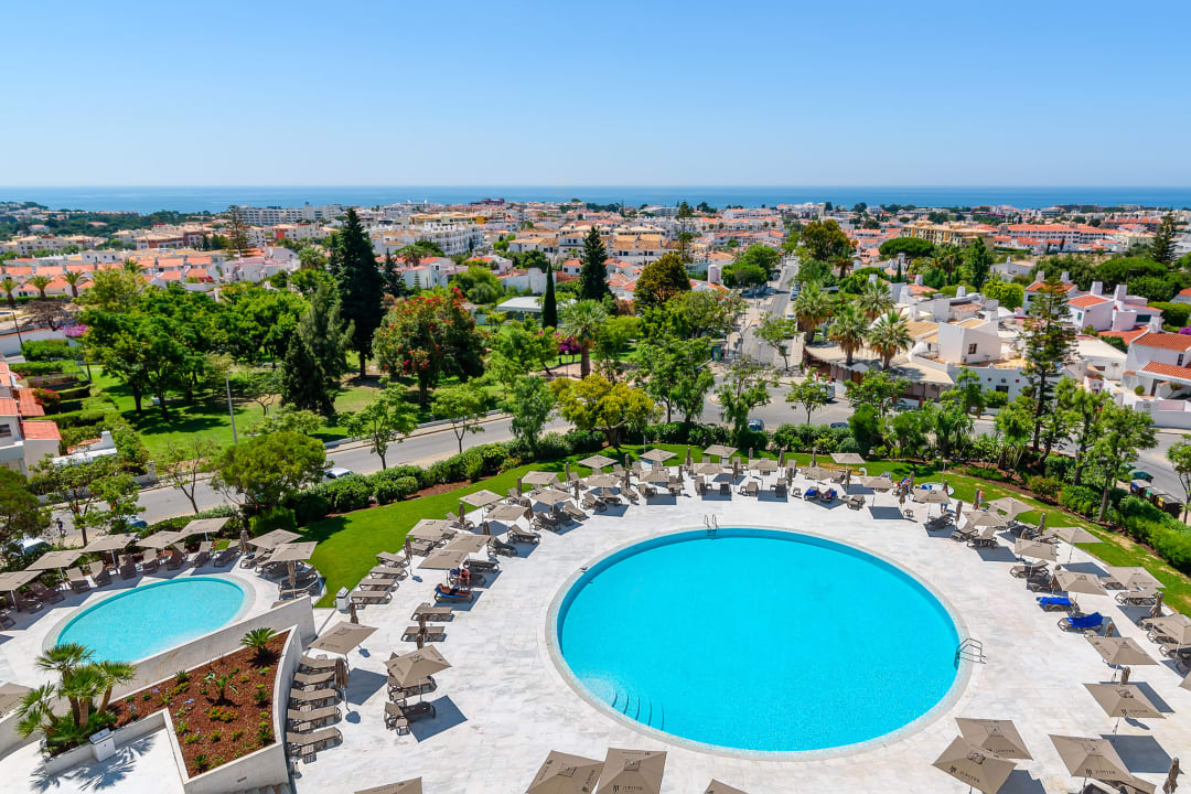 Pool Jupiter Albufeira Hotel