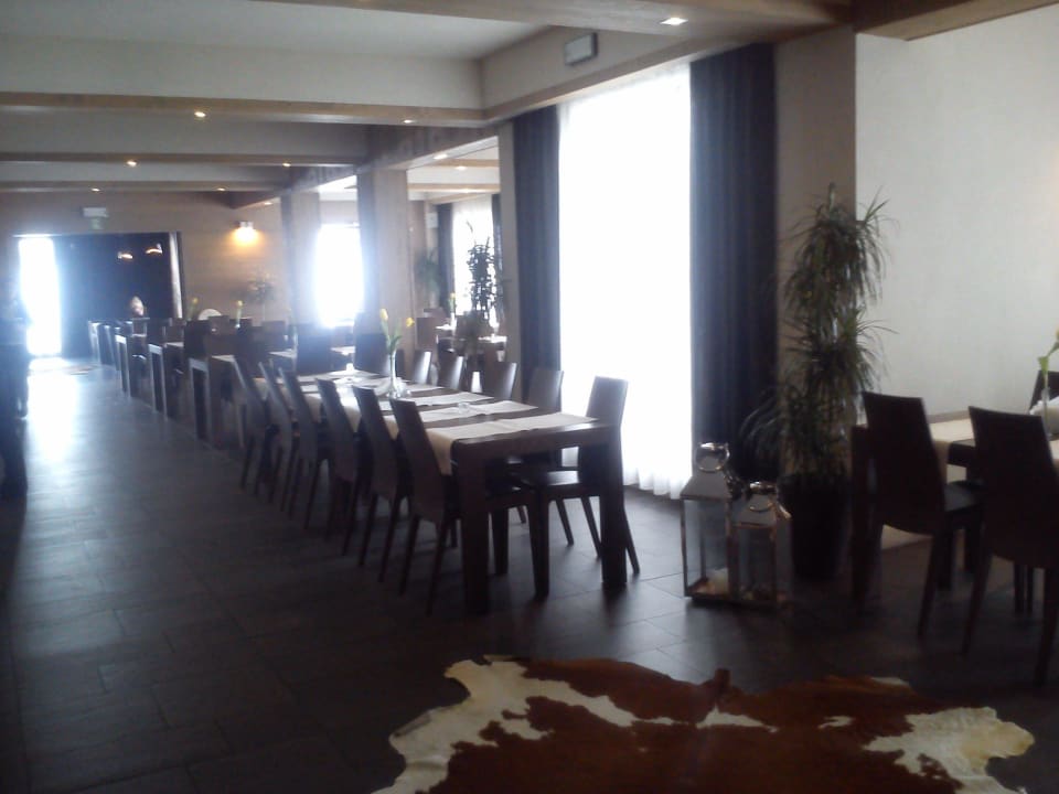 Część restauracji Hotel Zawrat Ski Resort & SPA