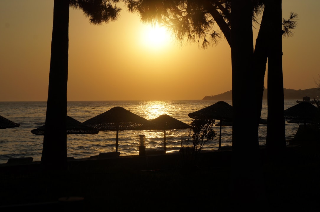 Zonsondergang Ephesia Holiday Beach Club