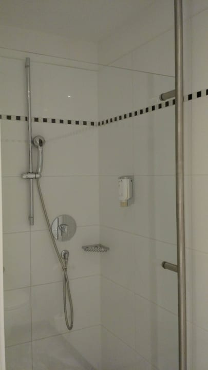 Dusche Falkensteiner Spa Resort Marienbad