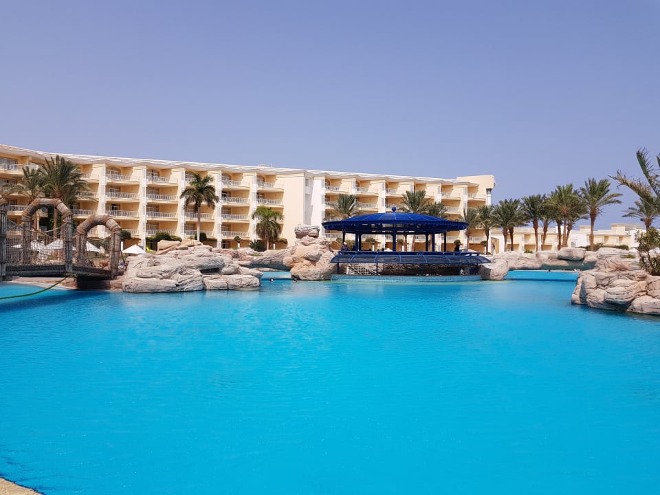 Pool Palm Royale Resort - Soma Bay