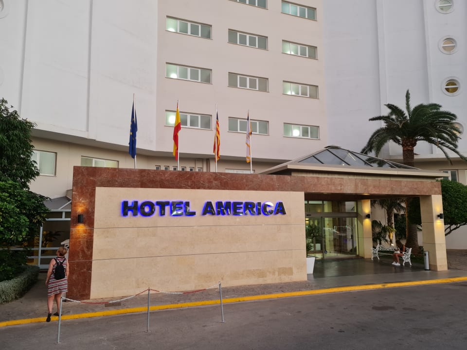 Außenansicht Globales America