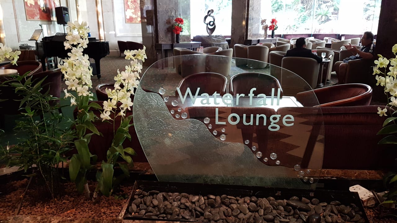 Waterfall Lounge  Furama Riverfront