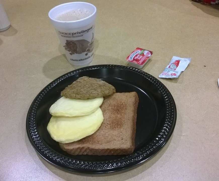 Mein Frühstück (hat ganz gut geschmeckt) Hotel Comfort Inn Warwick Airport