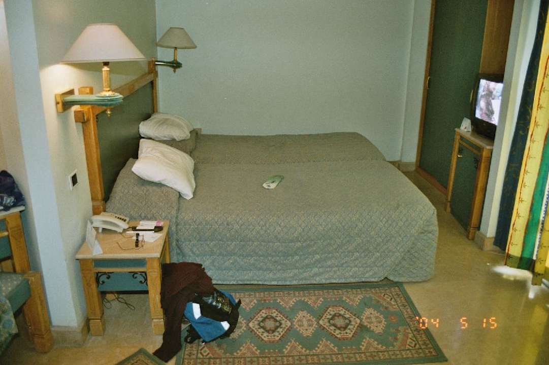 Schlaf/Wohnzimmer Hotel Cataract Pyramids Resort