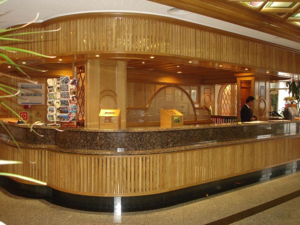 Rezeptionsbereich Hotel Riu Festival