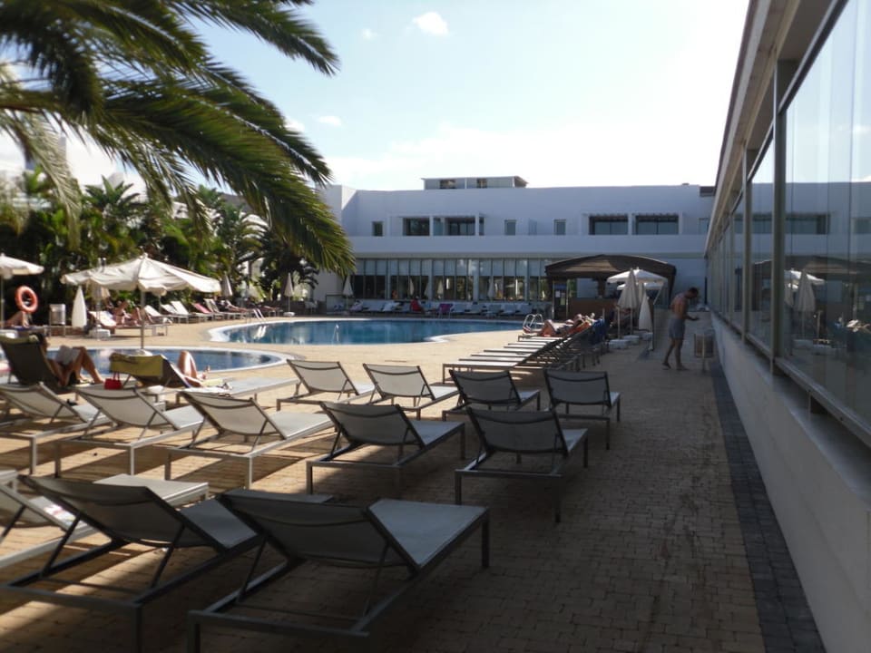 Pool mit Bar R2 Bahía Playa Design Hotel & Spa - Adults Only