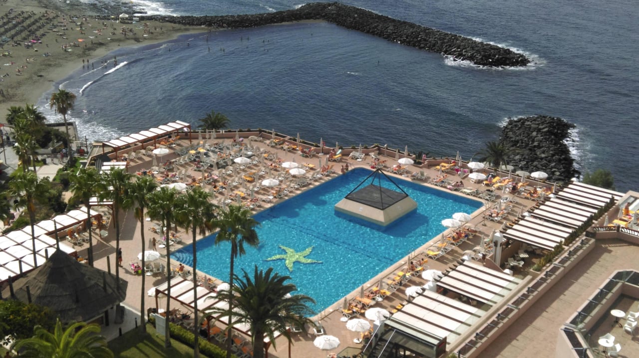 Vom Dach 6. Etage Iberostar Waves Bouganville Playa